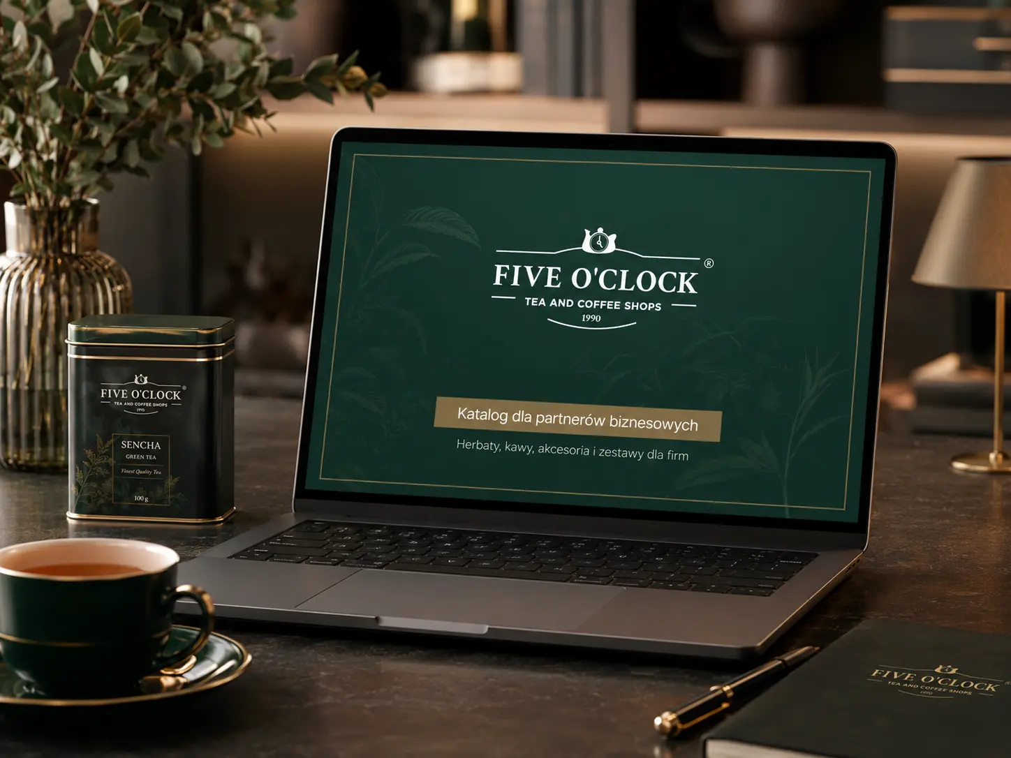 Katalog B2B Five o’clock dla partnerów biznesowych na ekranie laptopa